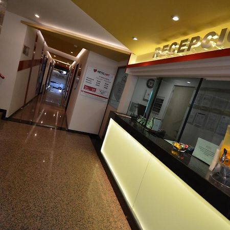 مدينة مكسيكو Hotel La Villa •Solo Adultos المظهر الخارجي الصورة