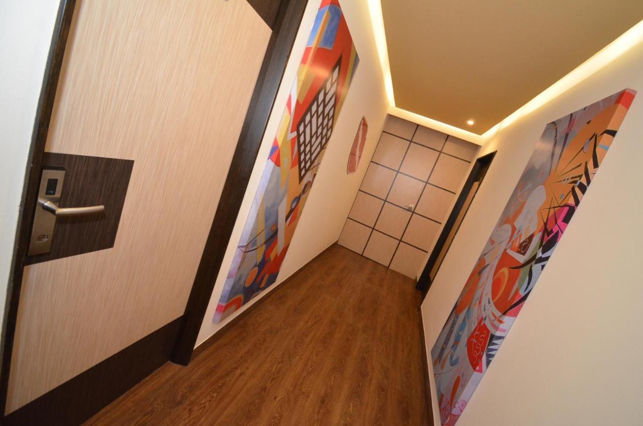 مدينة مكسيكو Hotel La Villa •Solo Adultos المظهر الخارجي الصورة